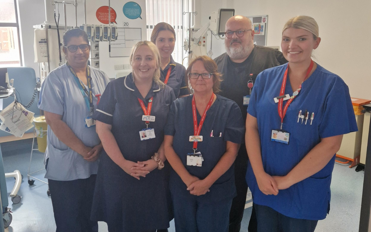 Six members of the Intensive Care Unit team on the Intensive Care Unit.